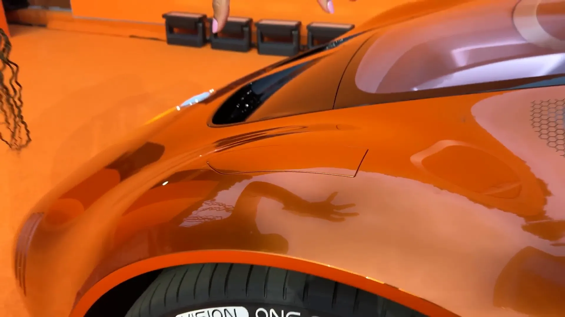 Pop-up camera side mirrors on Vision One-Eleven